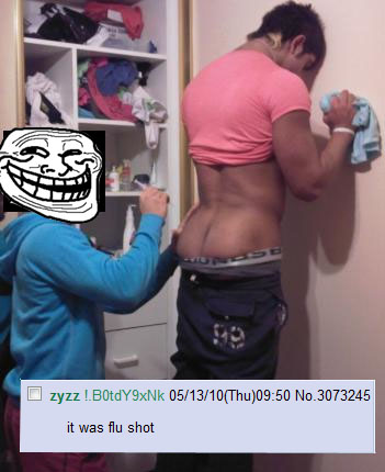 Zyzz в очках